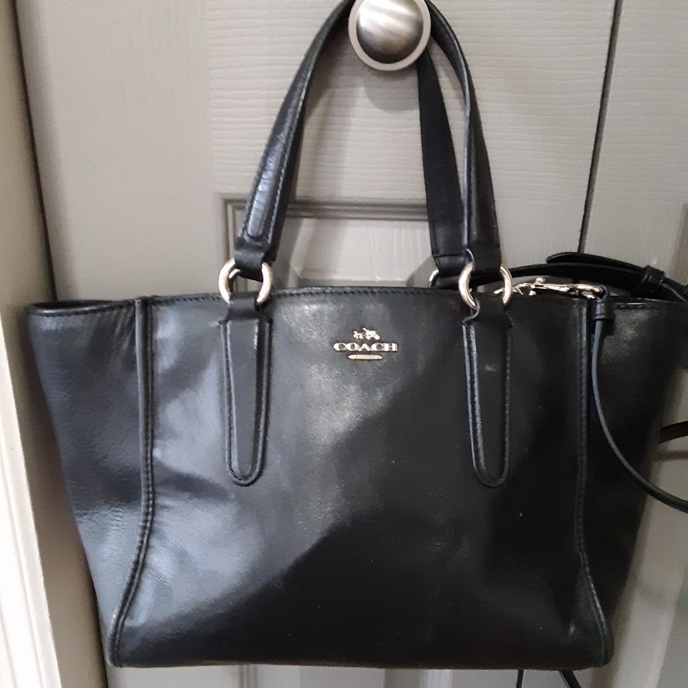 🎀Signature Coach Purse🎀 - Picture 3 of 5